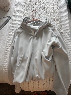 lululemon athletica Light Gray Zip-Up Hoodie